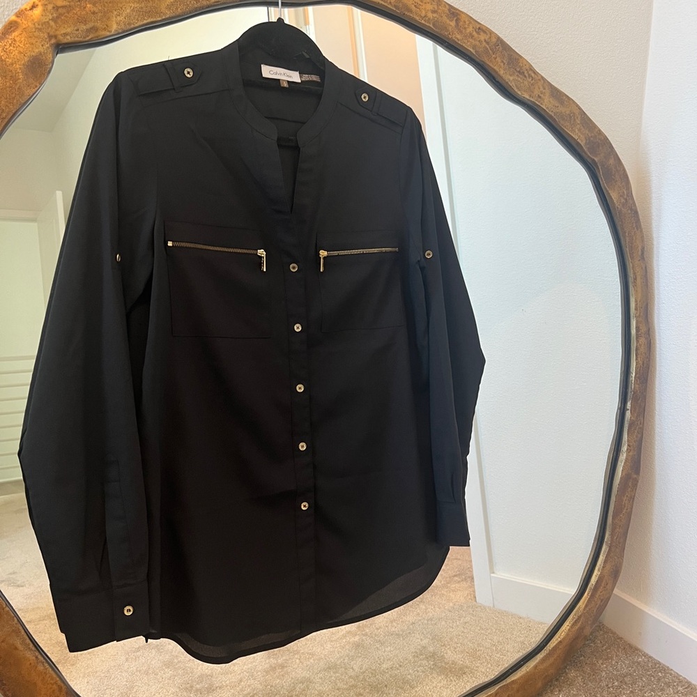 Black Calvin Klein roll-sleeve button-up Small